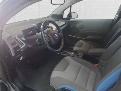 BMW i3 - Thumbnail 6