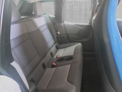 BMW i3 - Thumbnail 8