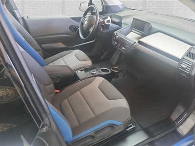 BMW i3 - Thumbnail 10