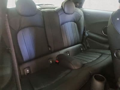 MINI Hatch Cooper D - Thumbnail 9