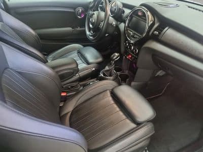 MINI Hatch Cooper D - Thumbnail 10