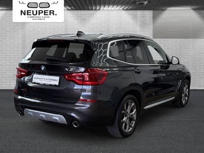 BMW X3 xDrive20d - Thumbnail 3