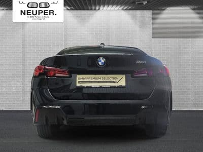 BMW 220i - Thumbnail 5
