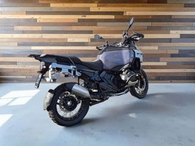 BMW R 1300 GS Adventure - Thumbnail 4