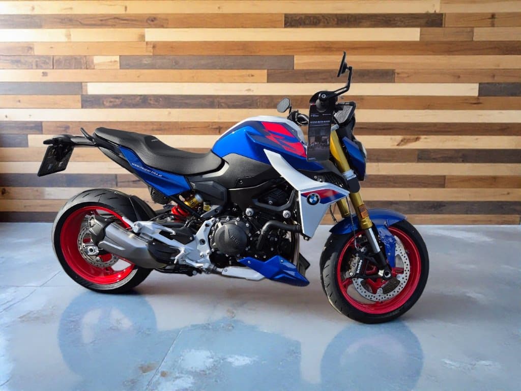 BMW F 900 R - Bild 1