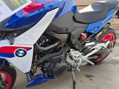 BMW F 900 R - Thumbnail 3