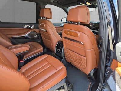 BMW X7 xDrive40d - Thumbnail 9
