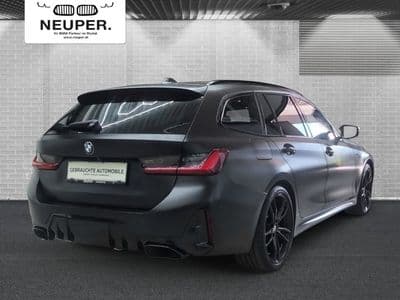 BMW M340d xDrive - Thumbnail 3