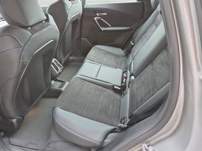 BMW iX1 eDrive20 - Thumbnail 5