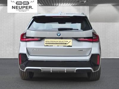 BMW iX1 eDrive20 - Thumbnail 7