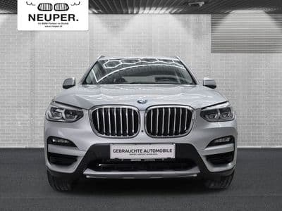 BMW X3 xDrive20d - Thumbnail 2
