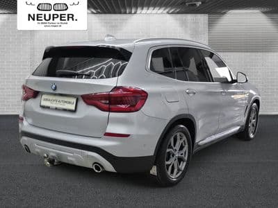 BMW X3 xDrive20d - Thumbnail 3