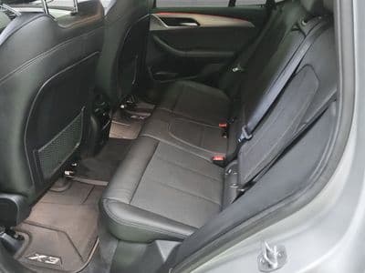 BMW X3 xDrive20d - Thumbnail 8