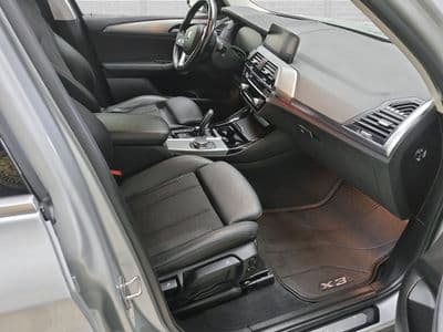 BMW X3 xDrive20d - Thumbnail 10