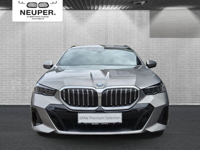 BMW 530e  xDrive - Thumbnail 2