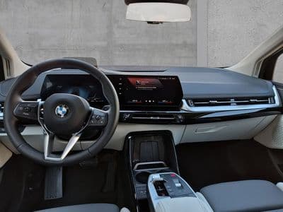BMW 216i - Thumbnail 7