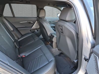 BMW i5 xDrive40 - Thumbnail 9