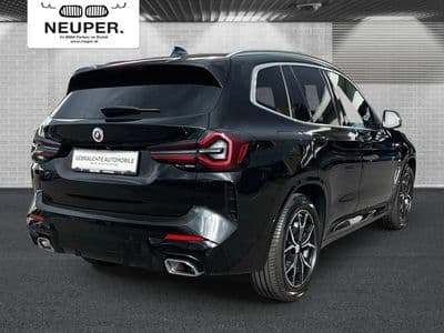 BMW X3 xDrive 20d - Thumbnail 3