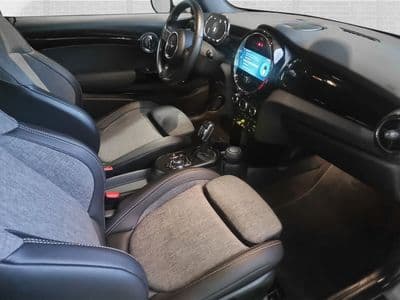 MINI Cooper SE - Thumbnail 10