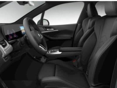 BMW 225e xDrive PHEV Active Tourer - Thumbnail 3