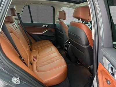 BMW X5 xDrive30d - Thumbnail 9