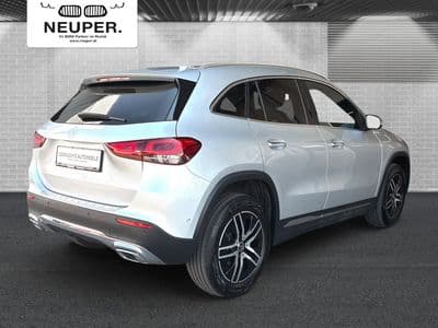 Mercedes GLA 180 d - Thumbnail 3