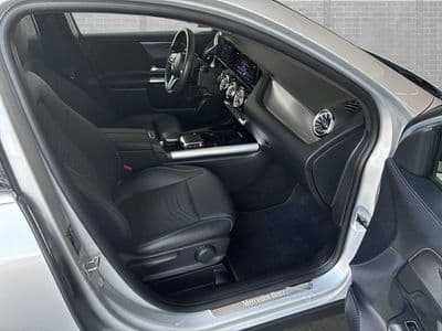 Mercedes GLA 180 d - Thumbnail 9