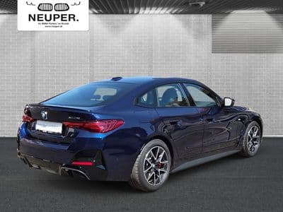 BMW i4 Gran Coupe xDrive40 - Thumbnail 3
