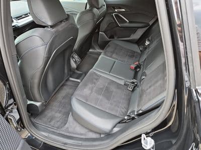 BMW iX1 xDrive30 - Thumbnail 8