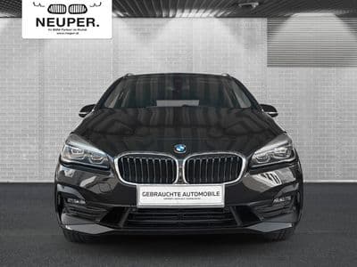 BMW 218d xDrive - Thumbnail 2