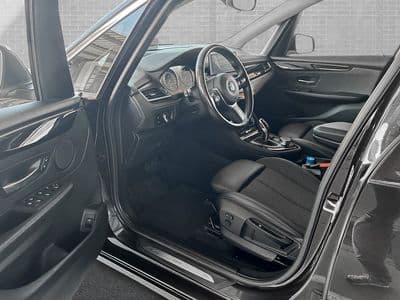 BMW 218d xDrive - Thumbnail 6