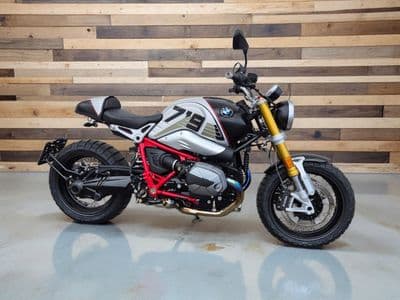 BMW R nineT - Thumbnail 1