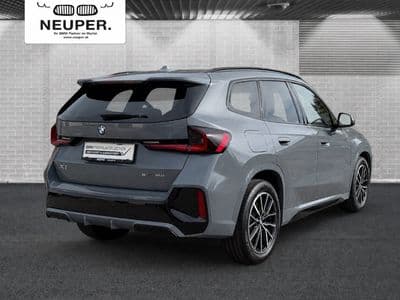 BMW X1 sDrive18d - Thumbnail 3