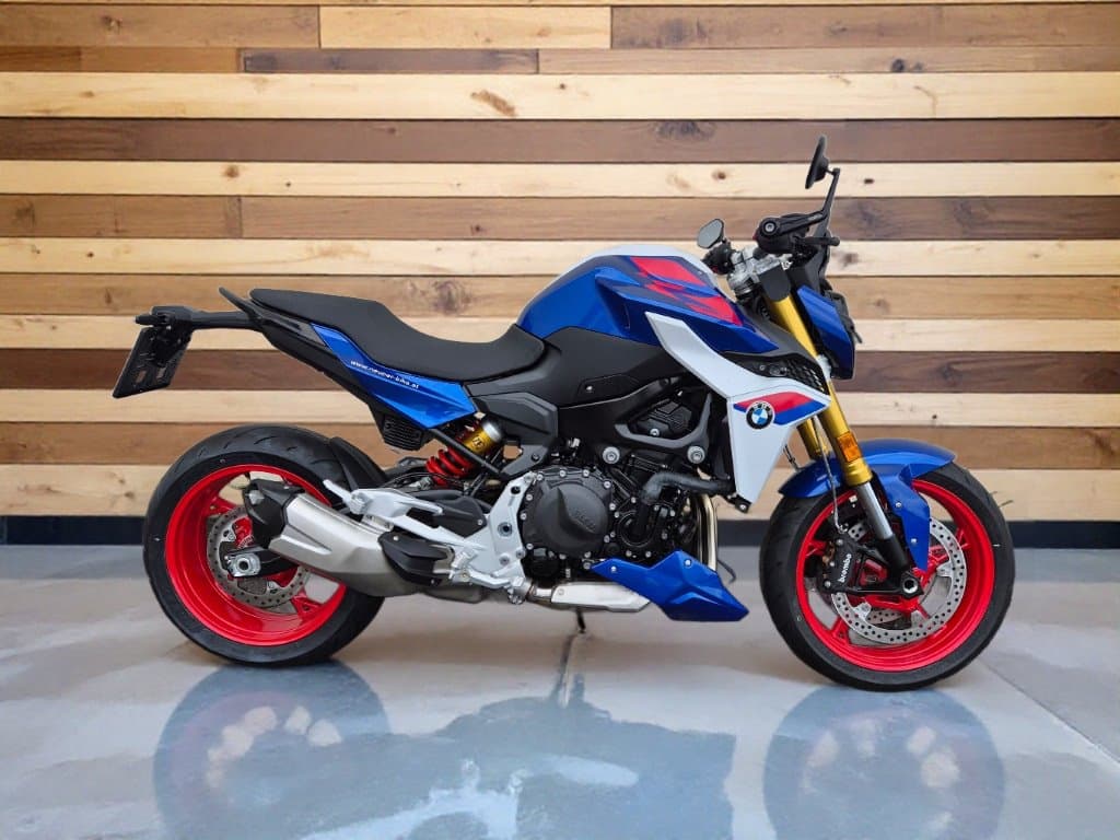 BMW F 900 R - Bild 1