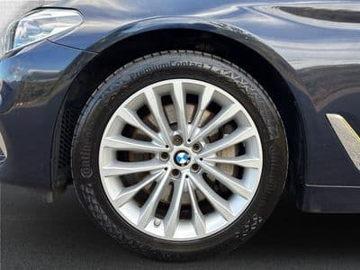 BMW 530d xDrive - Thumbnail 5
