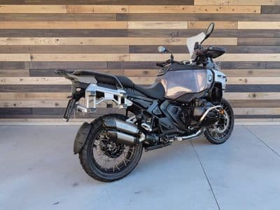 BMW R 1300 GS Adventure - Thumbnail 4