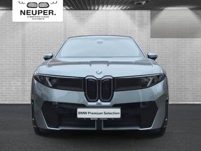 BMW iX3 40 sDrive - Thumbnail 2