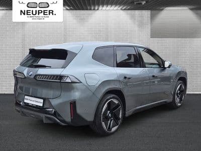 BMW iX3 40 sDrive - Thumbnail 3