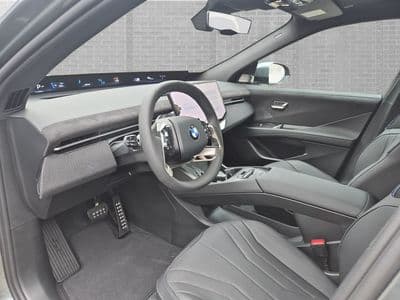 BMW iX3 40 sDrive - Thumbnail 6