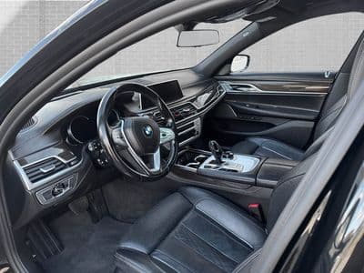 BMW 730d xDrive - Thumbnail 6