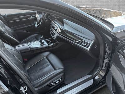 BMW 730d xDrive - Thumbnail 10